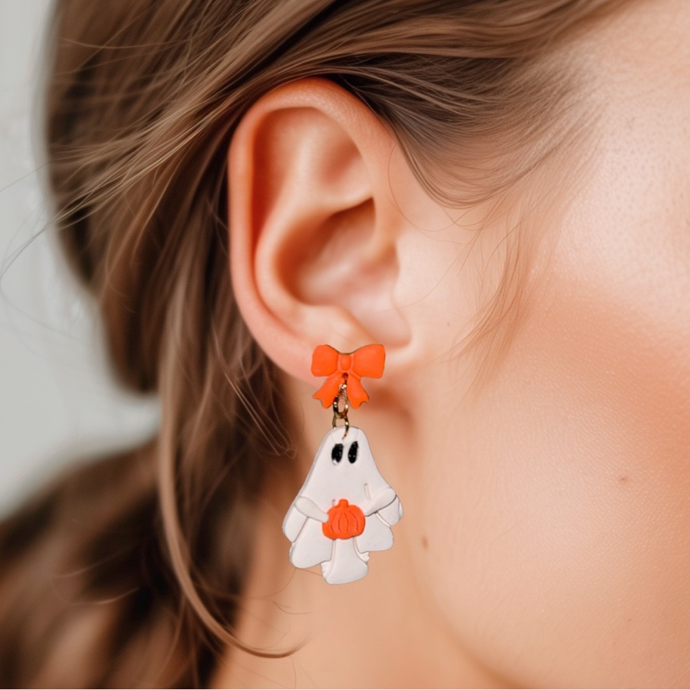 Halloween ghost earrings with bow